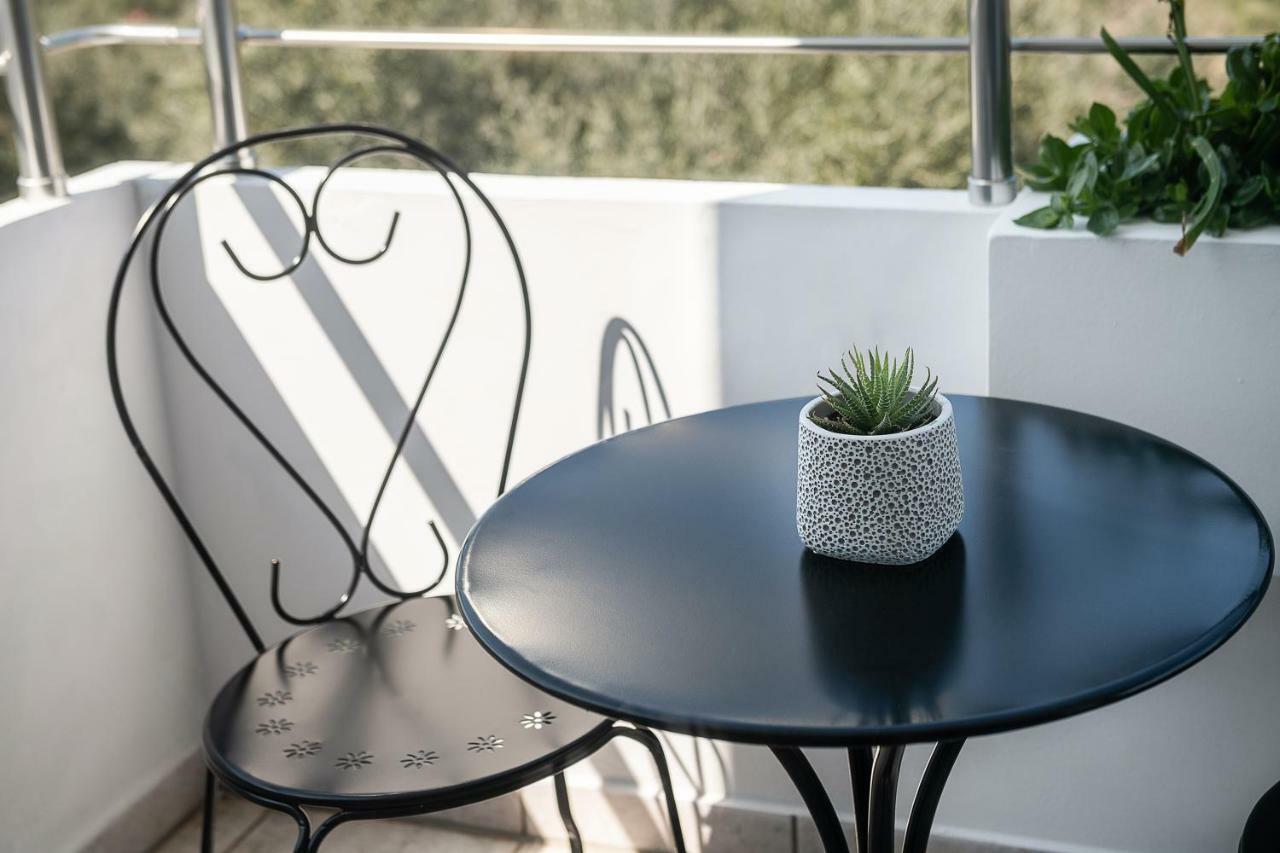 Anemone Holiday Apartment Kato Daratso Esterno foto